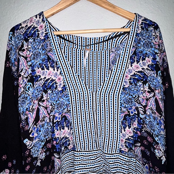 Free People Mix N Match Blouse Women’s Size M Kimono Sleeves Floral Boxy Fit - Picture 3 of 8